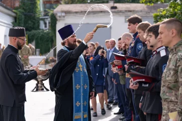 В храме святителя Николая в Заяицком молитвенно отметили праздник Донской иконы Божией Матери и День российского казачества