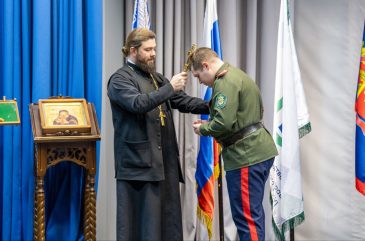 Настоятель храма благословил отчетно-выборный Круг студенческой казачьей сотни МГУТУ им. К.Г. Разумовского