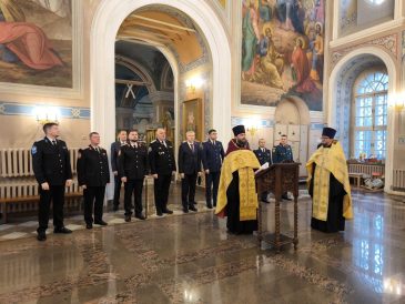 В храме свт. Николая прошел молебен для участников Совета при Президенте РФ по делам казачеством