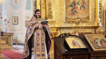 Синодальному комитету по взаимодействию с казачеством переданы иконы с частицами мощей святых Феодоры и Иоанна Русского