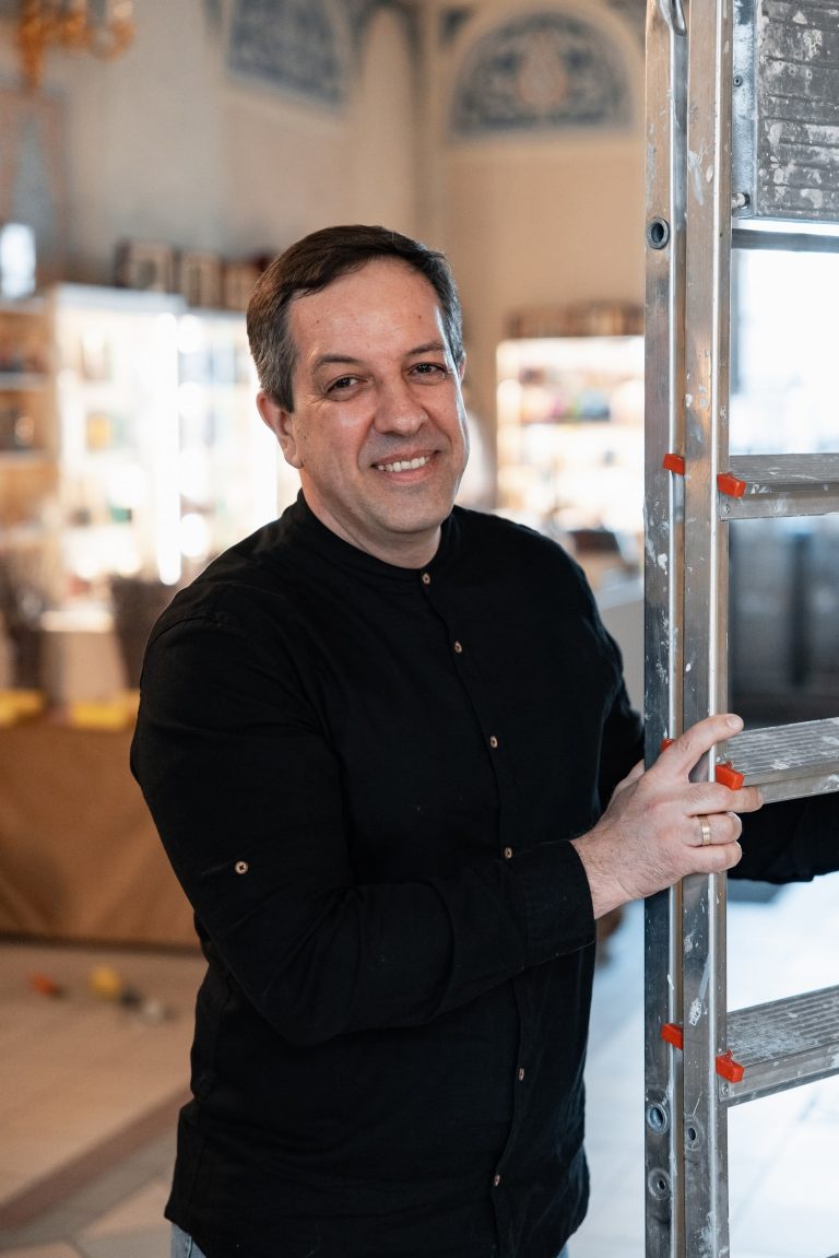 021-DcRMzWJysQSXy8OxMqYdFHdZlibwFalGb7TYUqZAjQ-bBx9QmPriiu3ggscIHJOSVNq0S4bABFDp