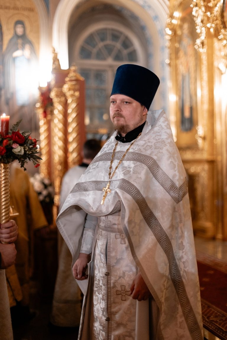 046-hD30eRp5rplyp-HU9deVK9vnBtV6NAqJLndR4-g-YmknHSjodSsndLivZwzAsGETMkbAKyTB5nuz