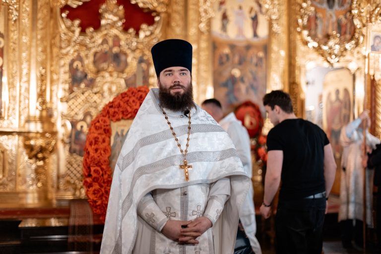 057_9Nq0R1jeP_hyAXgc3iRROOegn6RoyEfVZ1-tvFFBiXWBYjO9pIRFuDjjt8C5ew6f7ljRhoQO5NIH