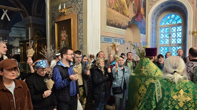 082-5kf_7-ByJucbw0KrYU0pIgtxEsTRiSOIFl-KIk23En2T0Ic6y8cqYC8pE4TNBbT-YRd-AMBb6kqp