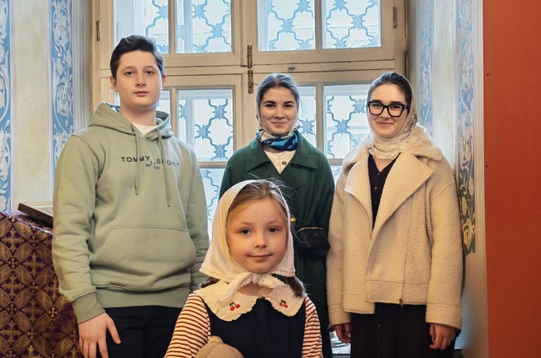 097-w9SnnvSQSS63l3N7x0awplEWeEN9MJR_FWUsuhZoXhvdiHONH0jXkZBOCatg0wgKfupINdlky-zU