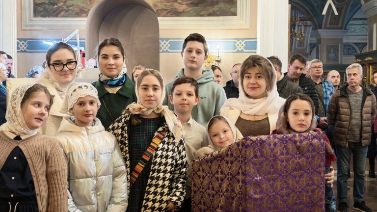 098-UNZ5INa56bCRVNJFt2b4VomDTmbVjiGdfu2EBaTe7XHfqwmE-1ku8Fm6LV4sLjuV2SjHxGZCC4x4