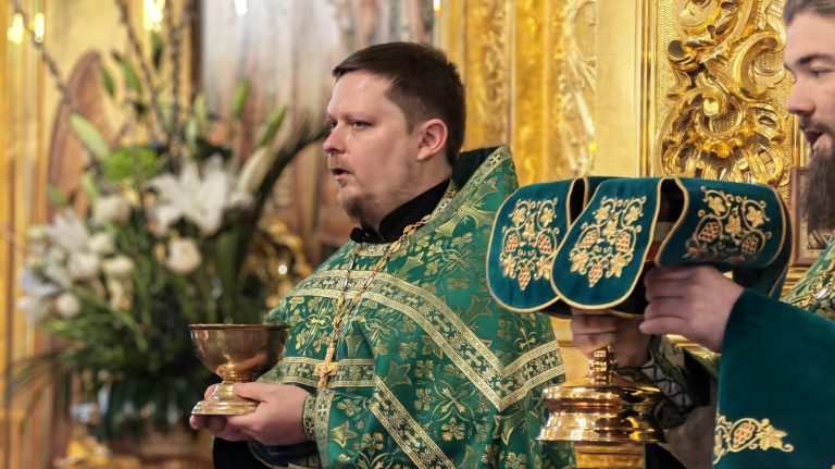 101-PtQzXlLfGJ2Er3Iw6SqF88RgmC4Uy2ApZkzyrHQyU0Xjr8TEwl_g4ZNolhoknc1OyYlEjhIEF_PB