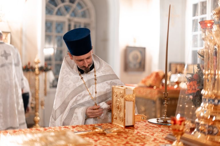 106-EnjNzLUbZrGsikfafFaxOlzaqn7lbqJpt3pzyIYCCJfu0cd_LnBczUIZ51_uSCq53vfMak53A9eR