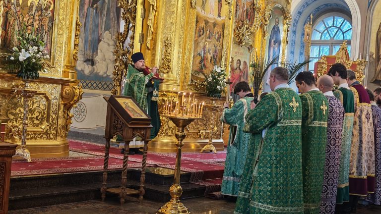 109-mIx1MKLWjgzbnhxgTdYTkQdwffFUnl4cFQ86EZJ_zt3-bfkfvPU1d8ztDI7oMAb-4Kwzrz4LOcYk