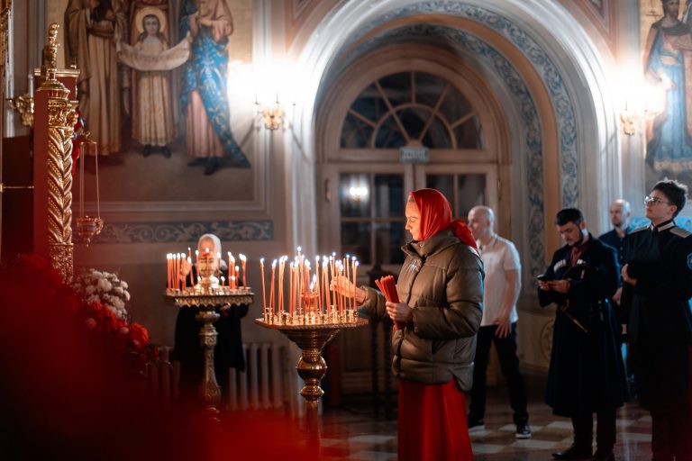 118-zaco07kiLxAcHJyVM8a_jb78ENHChsNBIgsBK8nR4ccbX1ioKBLZKBDdTSSWRgrZuRxmN0Hdm5vH