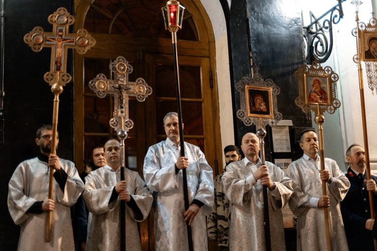 243-yyWSGfY_qqE81jvYxHgnHN4UXgj_pHVJlbCU9Bx-KUxpBNvVOvp5KCJX7e0DTwScfdPBO7OxF5dR