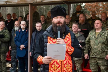Настоятель храма свт. Николая в Заяицком благословил Круг Московского окружного казачьего общества