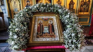 В храме святителя Николая в Заяицком прошёл молебен святым Петру и Февронии Муромским