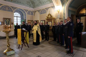 В храме святителя Николая в Заяицком прошёл молебен перед началом Совета атаманов Всероссийского казачьего общества